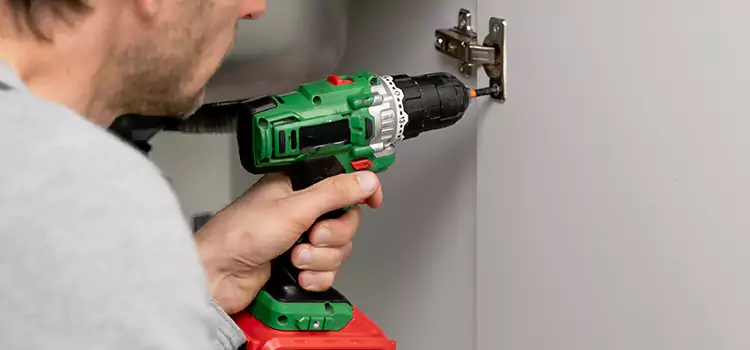 Commercial Door Hinge Repair Oildale