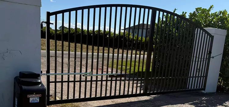 Driveway Fence Repair Oildale