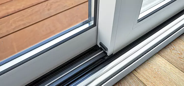 Why Your Sliding Door Keeps Getting Stuck in Oildale, CA?
